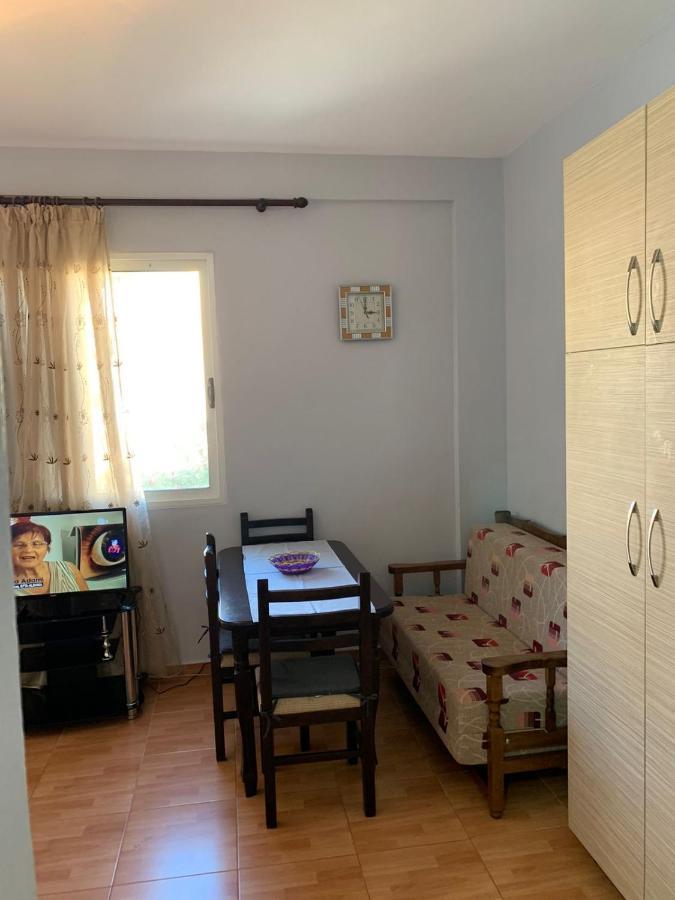 Gazi'S Apartament For Rent Golem  Extérieur photo