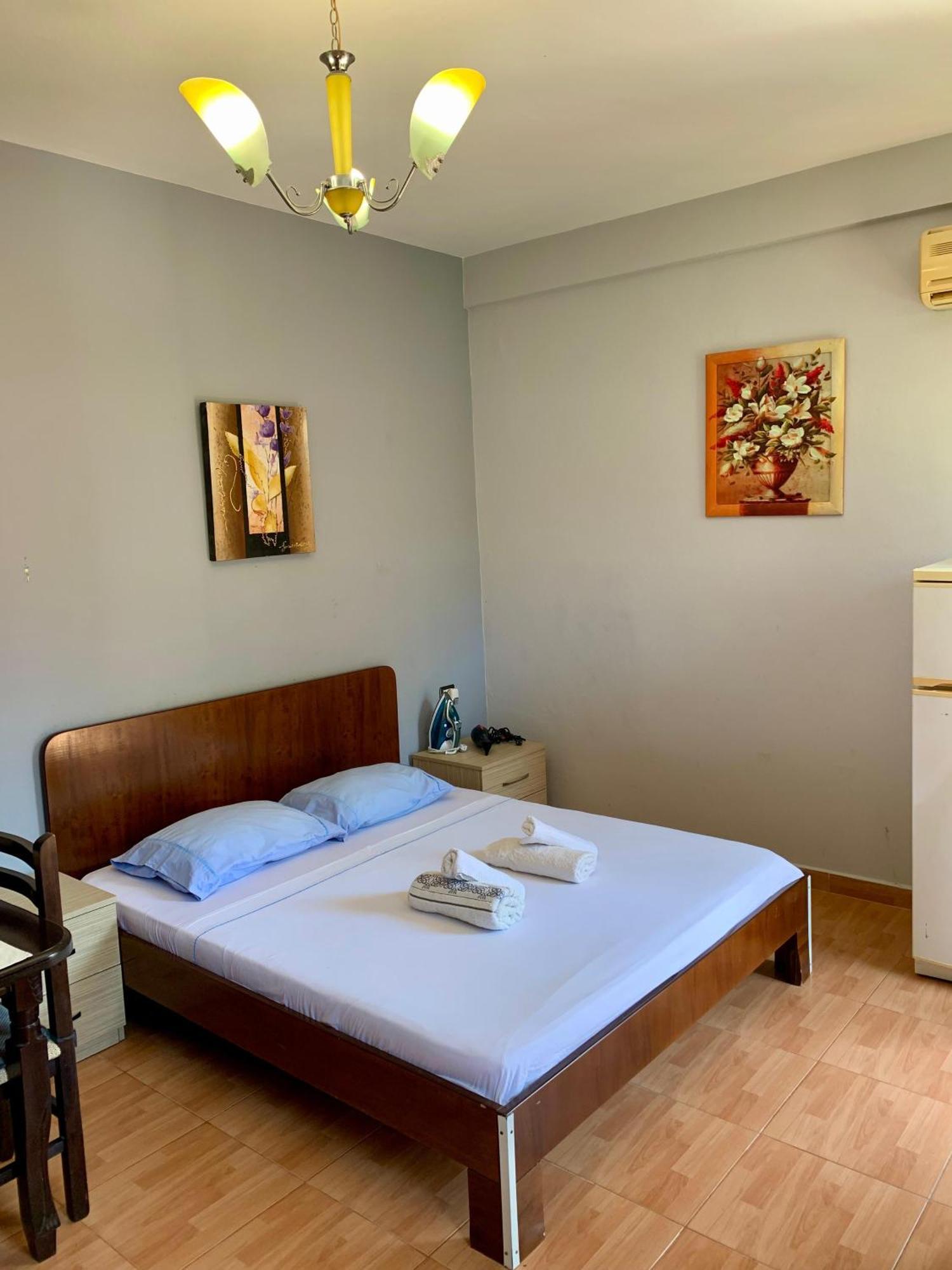 Gazi'S Apartament For Rent Golem  Extérieur photo